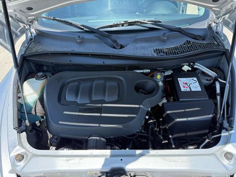 Used 2011 Chevrolet HHR LT FWD image 28