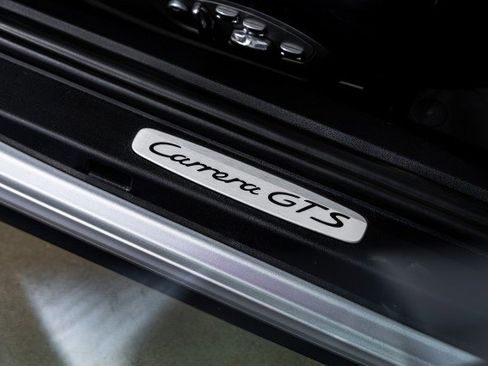 Used 2016 Porsche 911 Carrera GTS RWD image 29