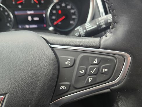 Used 2022 Chevrolet Equinox Premier image 13