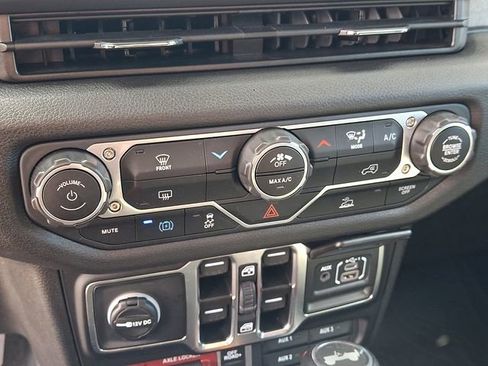 Used 2025 Jeep Wrangler Unlimited Sport S 4xe AWD/4WD image 15