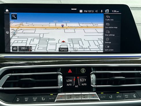 Used 2021 BMW X7 xDrive40i w/ Premium Package AWD/4WD image 34