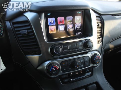 Used 2016 Chevrolet Suburban LS image 15