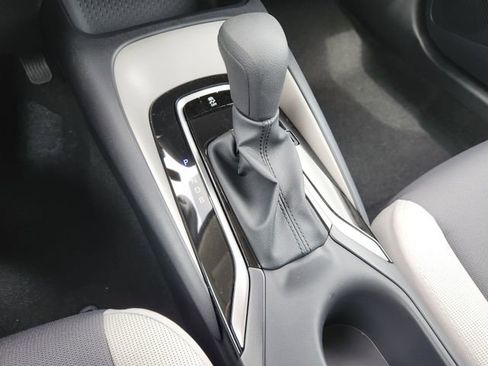 Used 2026 Toyota Corolla LE image 16