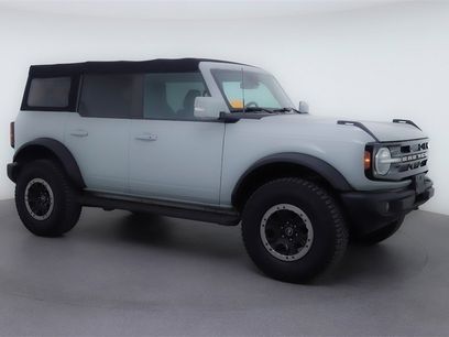 Used 2021 Ford Bronco Outer Banks w/ Sasquatch Package