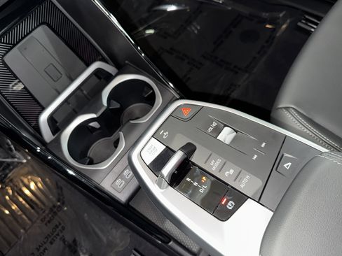 Certified 2025 BMW X1 xDrive28i w/ Convenience Package image 28