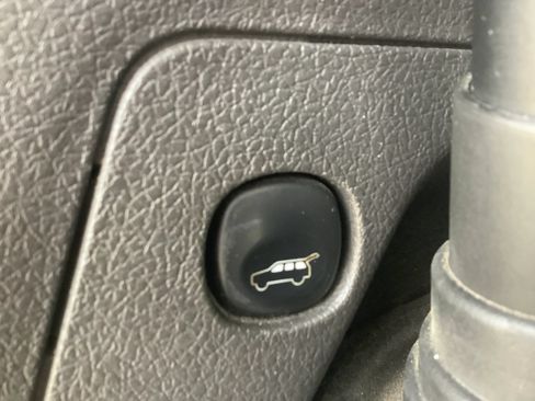 Used 2018 Ford Flex Limited w/ Equipment Group 303A AWD/4WD image 20