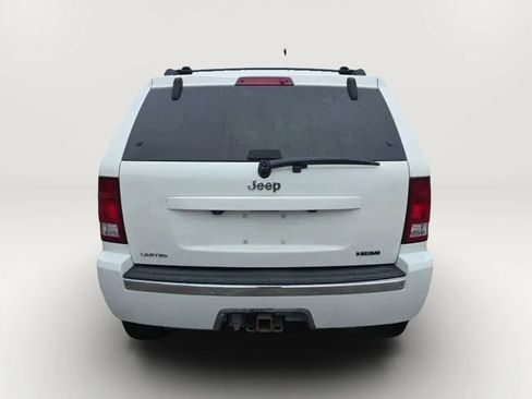 Used 2008 Jeep Grand Cherokee Limited w/ Trailer Tow Group IV RWD image 8