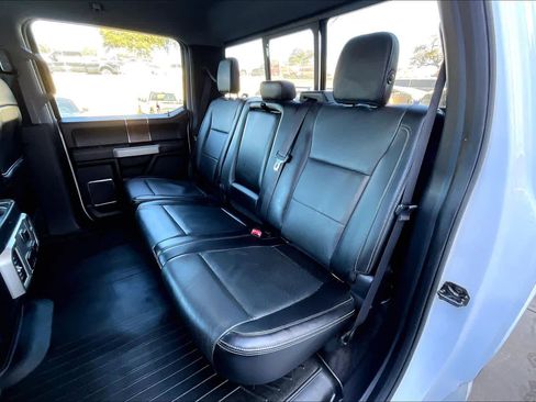 Used 2017 Ford F150 Lariat image 21