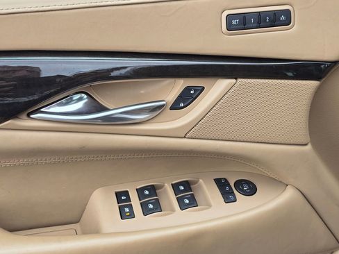 Used 2018 Cadillac Escalade Platinum image 23