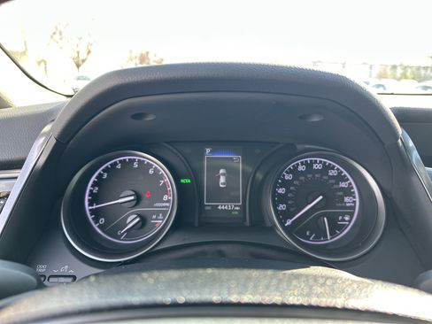 Certified 2023 Toyota Camry SE image 21