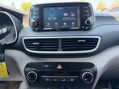 Used 2019 Hyundai Tucson SE AWD/4WD image 11