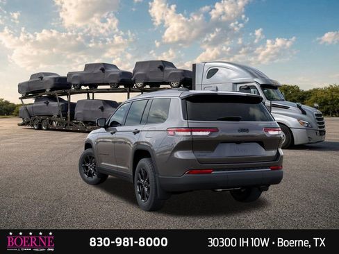 New 2026 Jeep Grand Cherokee L 4WD image 3