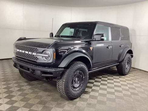 New 2025 Ford Bronco Badlands AWD/4WD image 5