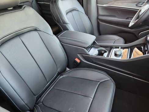 New 2026 Jeep Grand Cherokee L Limited AWD/4WD image 9