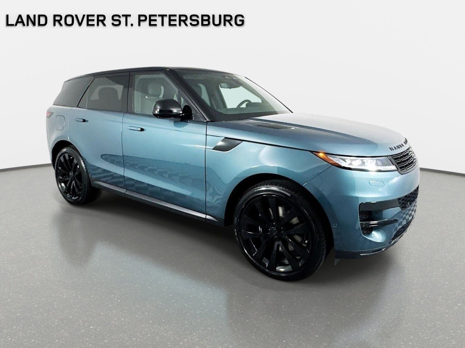 New 2026 Land Rover Range Rover Sport SE AWD/4WD image 3