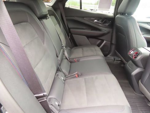 Used 2025 Chevrolet Blazer EV RS AWD/4WD image 39