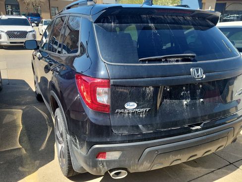 Used 2021 Honda Passport Touring image 7