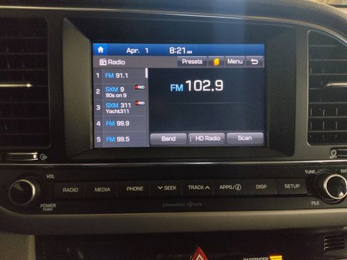 Used 2018 Hyundai Elantra Value Edition image 25