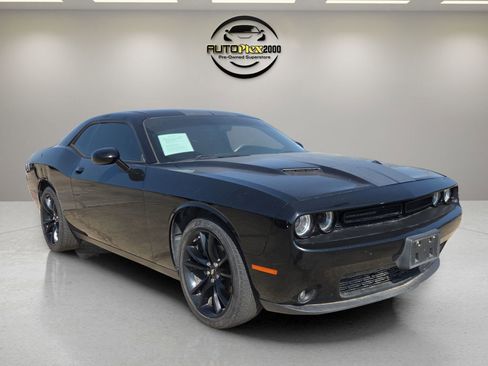 Used 2017 Dodge Challenger SXT w/ Blacktop Package image 1