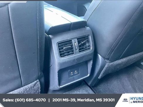 Used 2023 Nissan Rogue SL image 24