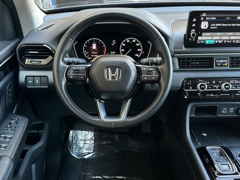 Certified 2023 Honda Pilot EX-L image 16