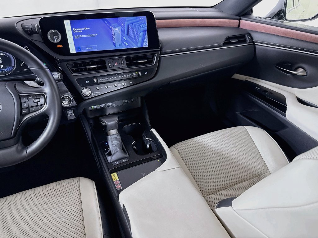 Certified 2025 Lexus ES 300h w/ Premium Package FWD image 24
