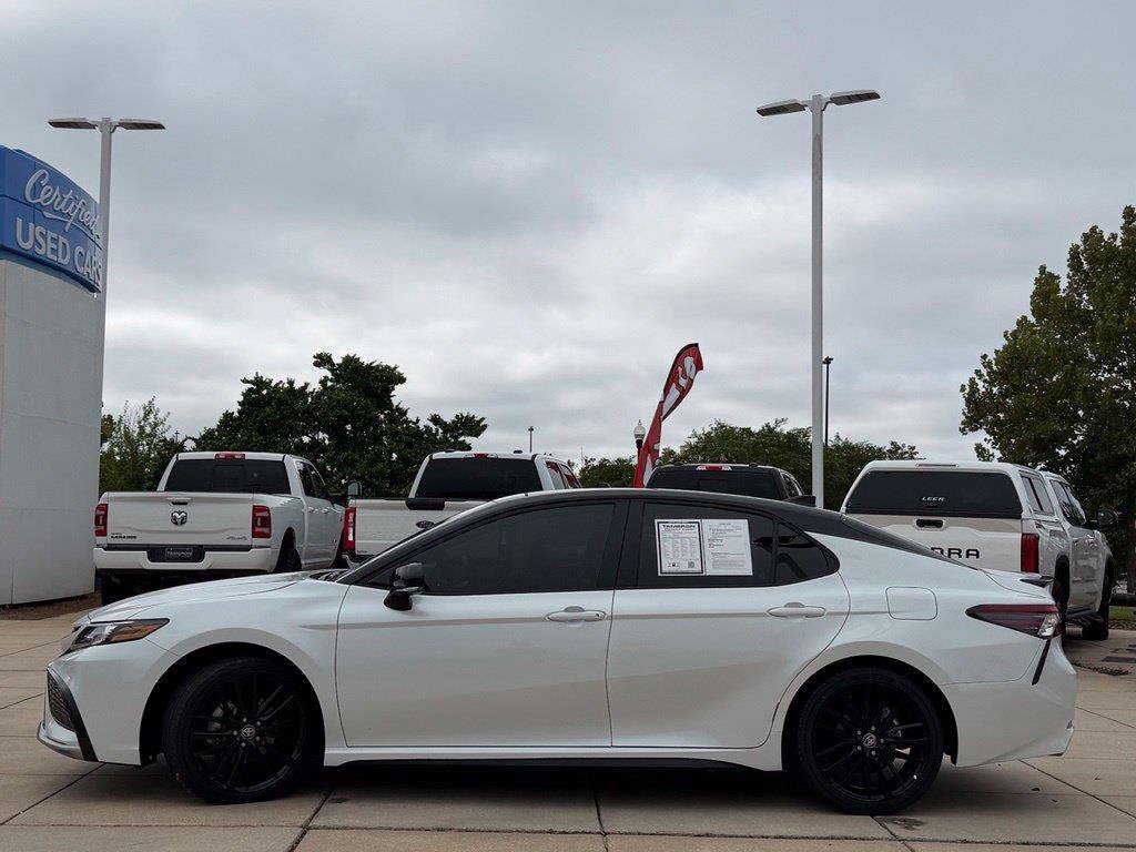 Used 2024 Toyota Camry XSE w/ Blackout Package (TMS) FWD image 7