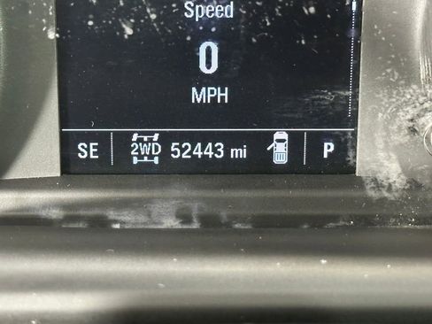 Used 2022 Chevrolet Silverado 1500 Custom image 14