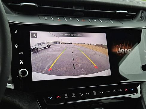 New 2026 Jeep Grand Cherokee Limited RWD image 20