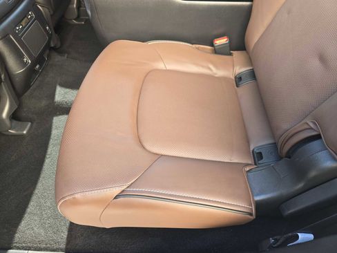 Certified 2024 INFINITI QX80 Premium Select w/ Cargo Package image 15