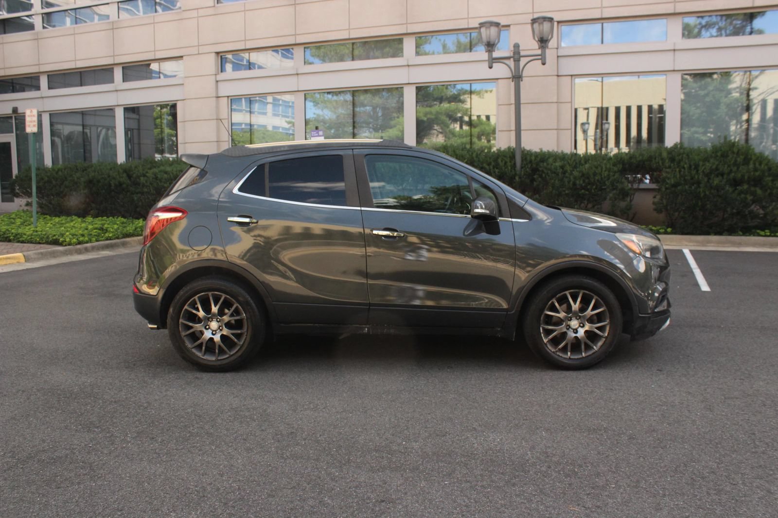 Used 2017 Buick Encore Sport Touring FWD image 6