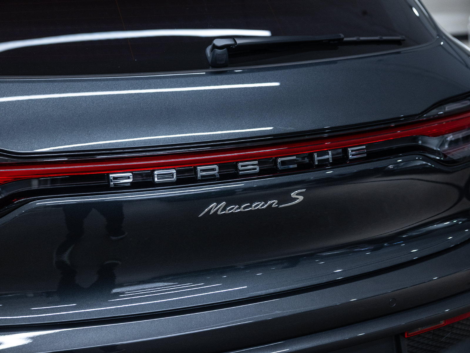 Certified 2026 Porsche Macan S AWD/4WD image 16