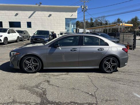 Used 2022 Mercedes-Benz A 220 4MATIC image 6