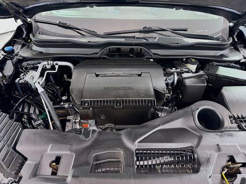 Used 2023 Honda Pilot LX image 29