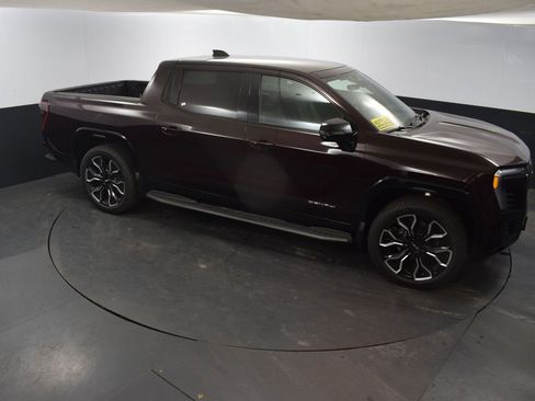 New 2025 GMC Sierra EV Denali image 38