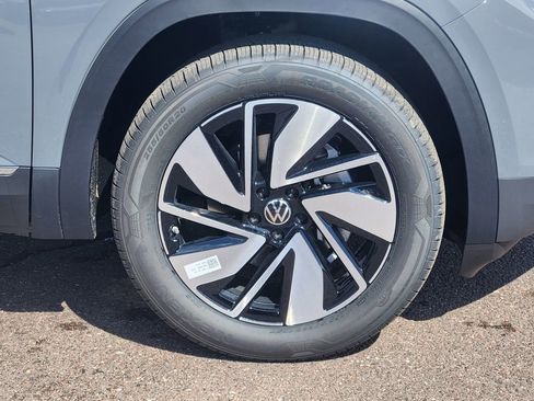 New 2026 Volkswagen Atlas SEL image 30