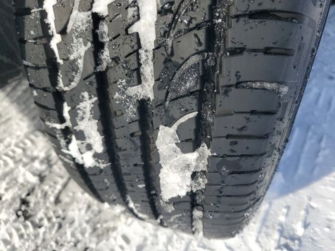 Used 2020 Jeep Compass Latitude image 34