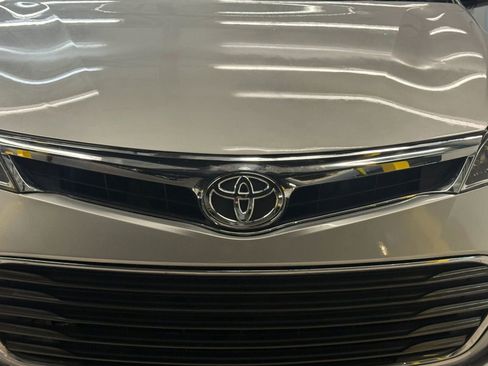 Used 2013 Toyota Avalon XLE Touring image 5