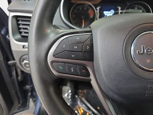 Used 2020 Jeep Cherokee Latitude Lux w/ Quick Order Package 26H Lux AWD/4WD image 17