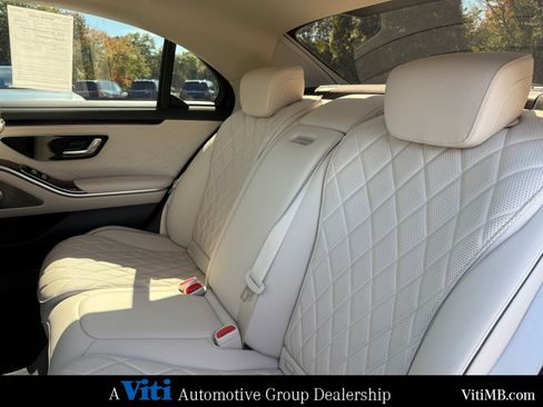 Certified 2024 Mercedes-Benz S 580 4MATIC Sedan image 25