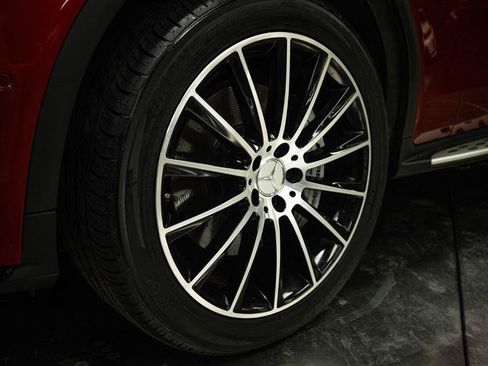 Used 2018 Mercedes-Benz GLC 43 AMG 4MATIC image 3