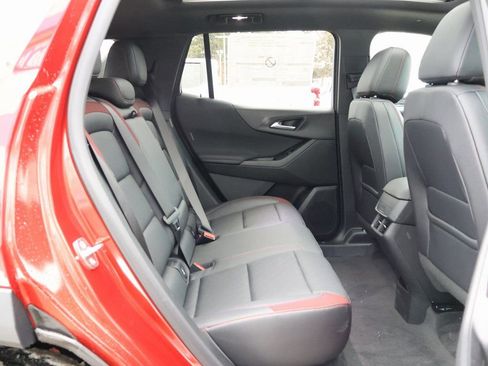 New 2026 Chevrolet Equinox RS w/ Safety and Technology Package AWD/4WD image 33