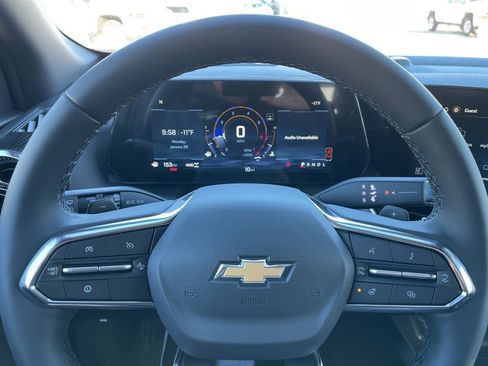 New 2026 Chevrolet Equinox LT w/ Convenience Package II image 7