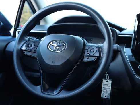 Used 2024 Toyota Corolla LE image 24