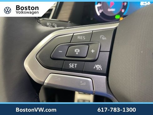 New 2025 Volkswagen Atlas SEL Premium R-Line image 11