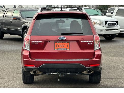 Used 2013 Subaru Forester 2.5XT Touring w/ Popular Pkg 2 image 6