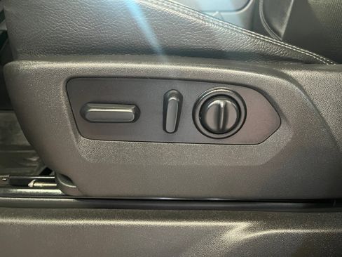 Used 2022 GMC Sierra 2500 Denali image 12