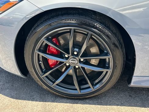 Used 2024 Nissan Z Performance w/ Floor Mat Package RWD image 12