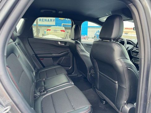 Used 2025 Ford Escape ST-Line image 10