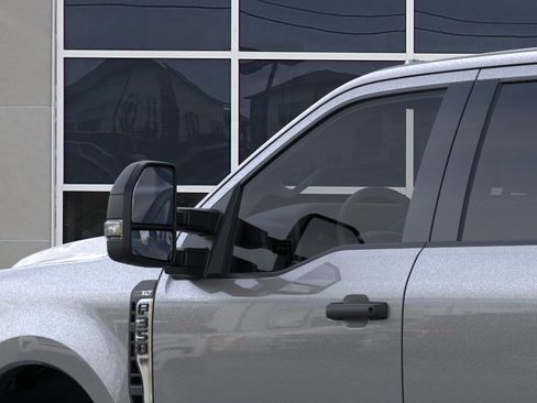 New 2026 Ford F350 4x4 Crew Cab DRW Super Duty image 20